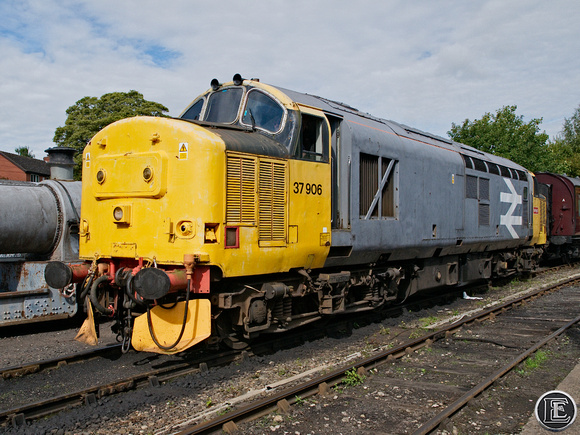 37906, "Class 37"